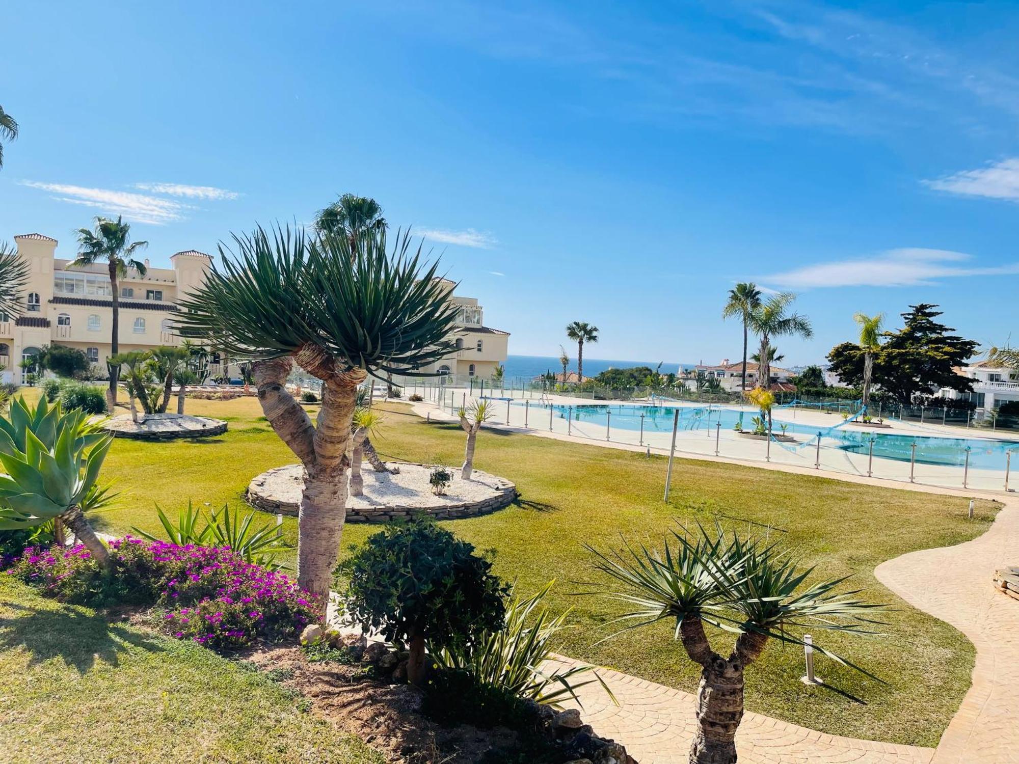 La Cala Gorgeous 2 Bedroom Apartment With Stunning Gardens, Pools And Sea Views El Faro ภายนอก รูปภาพ