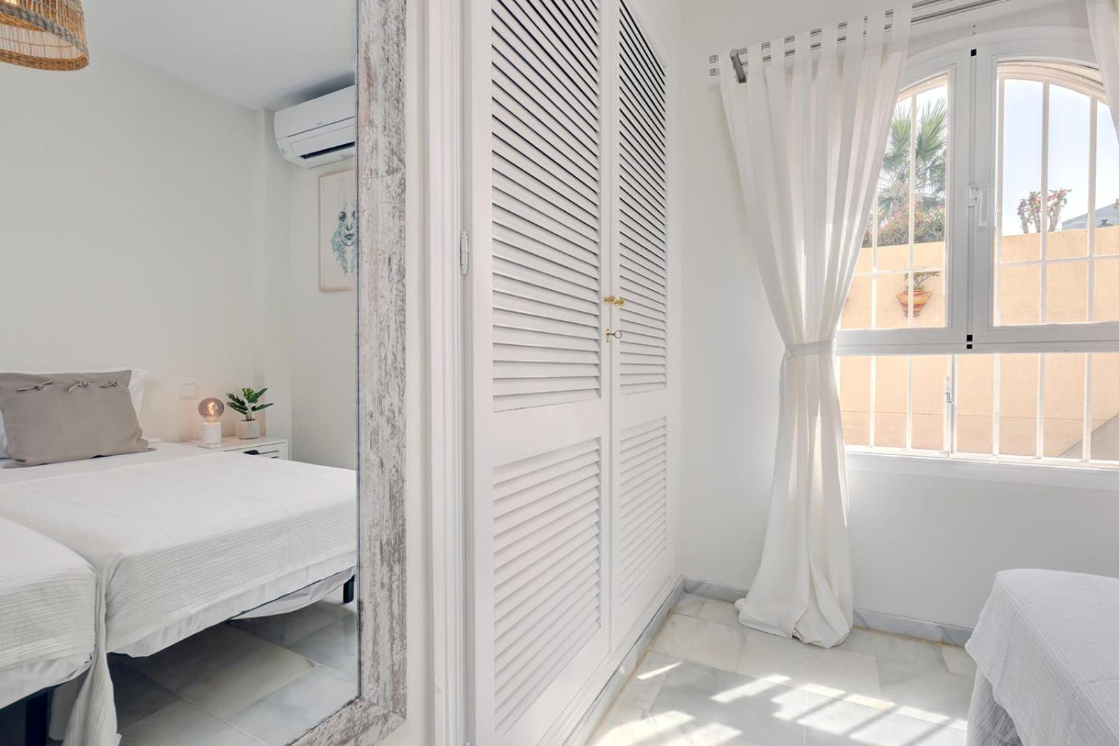 La Cala Gorgeous 2 Bedroom Apartment With Stunning Gardens, Pools And Sea Views El Faro ภายนอก รูปภาพ